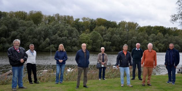 Der Projektbeirat Entschlammung Lampertheimer Altrhein ist positiv gestimmt: Mitte des Jahres haben die Stadt Lampertheim und die Wasserstraßen- und Schifffahrtsverwaltung des Bundes beschlossen, die erste Phase der Altrheinentschlammung, die Beauftragung von Untersuchungen zur Grundlagenermittlung, in die Wege zu leiten. Foto: Petra Gahabka