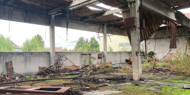 Hier nagt der Zahn der Zeit: Die politisch Verantwortlichen der Stadt Bürstadt wollen hier neuen, attraktiven Wohnraum schaffen. Foto: NHW