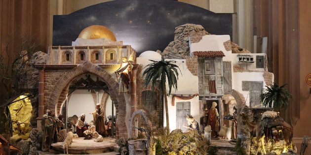 Aufgrund der großen Resonanz wird die neue Krippe in der Kirche St. Bartholomäus in Biblis an zwei weiteren Tagen zu sehen sein. Foto: Benjamin Kloos