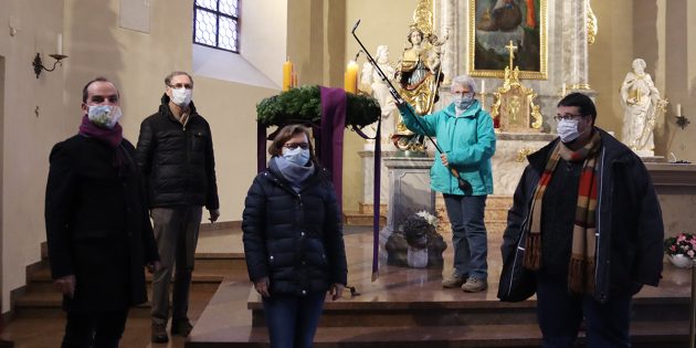 Die katholische Pfarrgruppe Lampertheim lädt zu Weihnachten ein – jeder ist nach Anmeldung herzlich willkommen. Foto: Benjamin Kloos