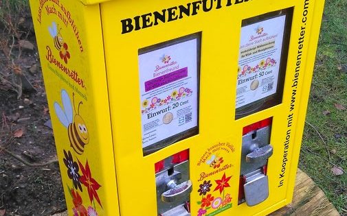 Ein solcher Bienenfutterautomat wird demnächst auch in Hofheim stehen – ein geeigneter Standort wird noch gesucht. Foto: oh