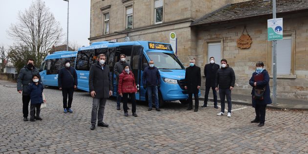 Endlich ist es wieder soweit: Seit Montag fährt die Linie 642 fünfmal pro Tag von Biblis über Wattenheim, Nordheim und Hofheim direkt nach Worms – sehr zur Freude der politisch Verantwortlichen und der Bürger. Foto: Benjamin Kloos