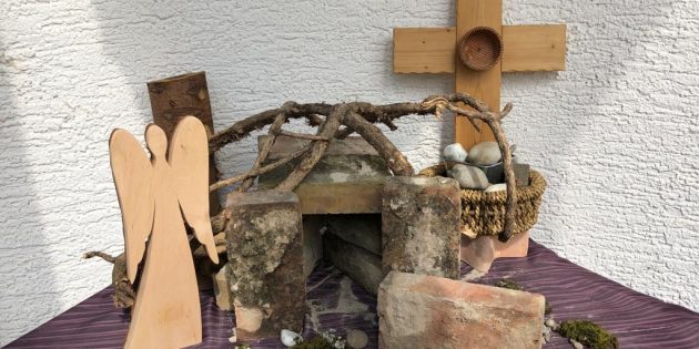 Kirche sonntags zum stillen Gebet geöffnet