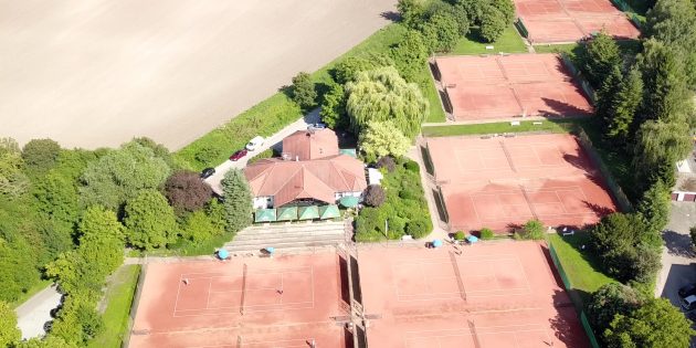 Die Tennisplätze des TC Bürstadt sind zum Spielen bereit – allerdings gilt es entsprechende Corona-Regeln einzuhalten. Foto: oh