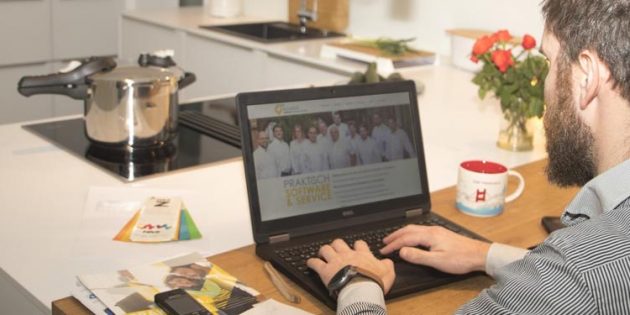 Das Web-Seminar liefert Energiespar-Tipps für das Arbeiten in den eigenen vier Wänden. Foto: Pixabay