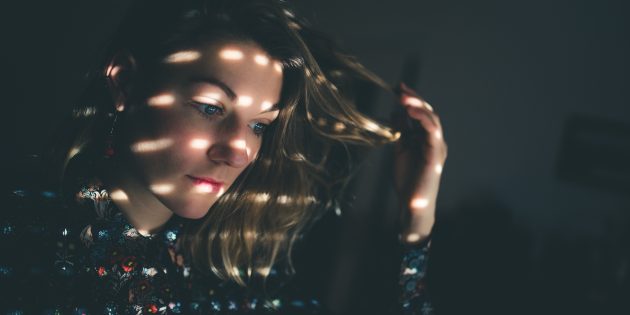 Popakademie-Absolventinnen Henny Herz wird gemeinsam mit Shelly Phillips wird am 18. November im Rahmen der Reihe „Popakademie goes LA” im Schwanensaal auftreten. Foto: oh