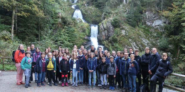 Die TV-Jugend erwanderte sich die höchsten Wasserfälle Deutschlands in Triberg. Foto: oh