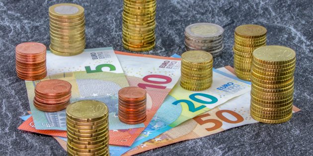 Genehmigungsfähig trotz Minus im Ergebnis- und Finanzhaushalt, keine Steuererhöhungen, geplante (Rekord)-Investitionen von rund 24 Millionen Euro – so präsentiert sich der Haushalt der Stadt Bürstadt. Foto: www.pixabay.com
