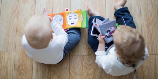 Selbst die Kleinsten in der Gesellschaft profitieren vom gelebten Miteinander – zum Beispiel in einer Krabbelgruppe. Foto: pixabay.com