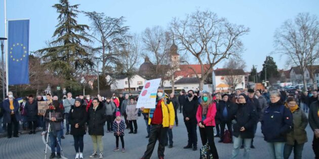 Angriffskrieg verurteilt – zur Hilfe aufgerufen 