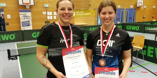 Die Siegerinnen im Damen A Doppel der Hessischen Tischtennis-Meiterschaften: Sabrina Richter vom TTV GSW und Laura Rosenberger vom TV Bürstadt (v.l.). Foto: oh