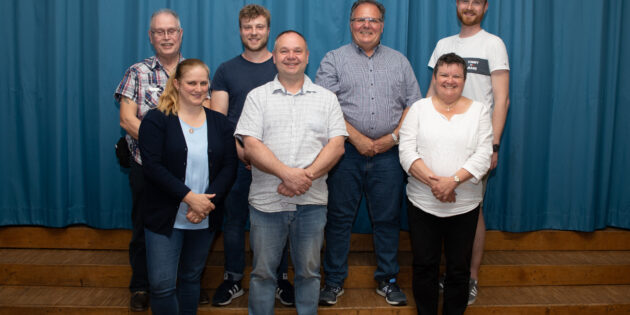 Der neue Vorstand des Schützenverein 1923 Hubertus e.V. Lampertheim: Gregor Sobczak, Julia Scheffler, Joshua Kühlberg, Dieter Spannagel, Wilfried Olbrich, Claudia Olbrich und Alexander Klos (v.l.). Foto: oh