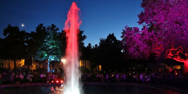 Das Lichterfest im Park verzaubert die Besucher auch in diesem Jahr wieder. Archivfoto: Hannelore Nowacki