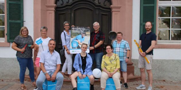 Die Projektleiter stellten ihre Vorhaben vor: Patrizia Gebhardt (Kita Rosengarten), Ulrike Gliem (Kanu-Club Lampertheim), Helmut Wehe (MIL), Ute Haas-Zanlonghi und Oliver Schmitt (Bürgerkammer Rosengarten), Helen Diehlmann (Jugendbeirat), Dr. Gabriele Hoffmann (Litauisches Gymnasium), Stefan Herz (HKMV Lampertheim) und Alexander Klos (Schützenverein 1923 Hubertus). Foto: Hannelore Nowacki