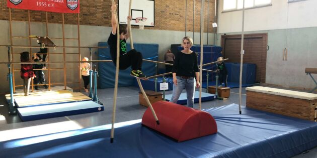 Der „Ninja-Parcours” der TSG Bürstadt sorgte für Begeisterung. Foto: oh