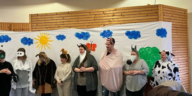 Das Erzieherteam der evangelischen Kindertagesstätte Nordheim bot den Kindern ein besonderes Theaterstück. Foto: oh