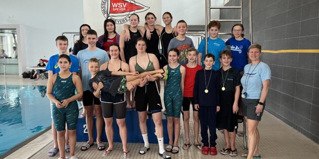 Zeigten starke Leistungen: Die Schwimmerinnen und Schwimmer der SG Neptun. Foto: oh