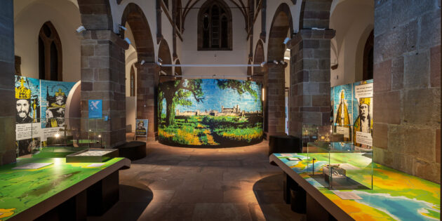 Die Ausstellung bot exklusive Einblicke in das historische Ereignis. Foto: Bernward Bertram