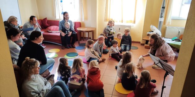Die Geschichte vom verlorenen Schaf war ein Bestandteil des Kindergottesdienstes in Groß-Rohrheim. Foto: oh