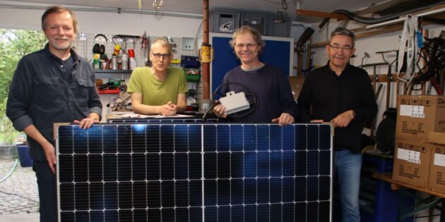 250 Solarmodule für die Steckdose an die Besteller ausgegeben