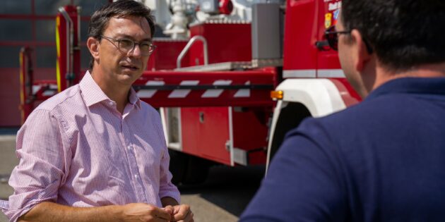 Alexander Bauer informiert sich regelmäßig vor Ort über die Arbeit der Feuerwehren. Foto: oh