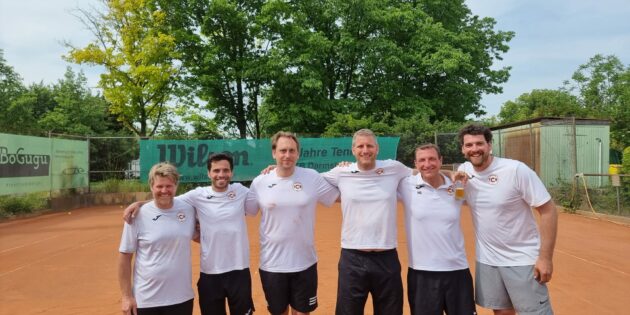 Die siegreichen Herren 30 der ersten Mannschaft des TC Hofheim. Foto: oh