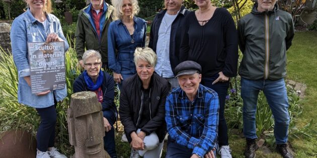 Die neun Künstler freuen sich auf zahlreiche kunstinteressierte Besucher. Foto: oh