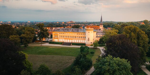 Spiegelbild der Zeit: Schloss Herrnsheim ist mehr als nur ein Wahrzeichen Foto: Paul Michael