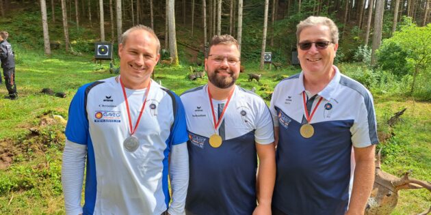 Der den PBC erfolgreich: Christian Hartnagel, Sebastian Eberle und Harry Schweigkoffer (v.l.). Foto: oh