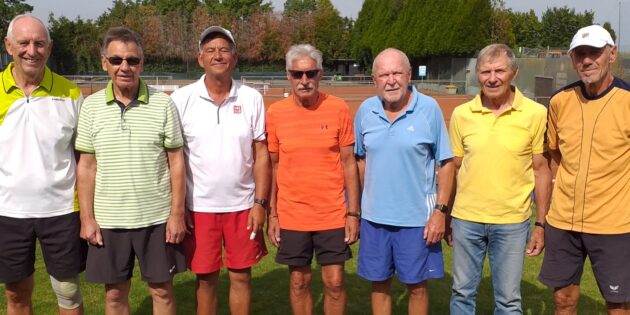 In Bobstadt gab es große Freude anlässlich des erfolgreichen Saisonabschlusses im Tennis. Foto: oh