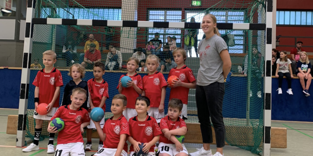 Motiviert waren die Minis aus Groß-Rohrheim beim ersten Turnier in Gernsheim.  Foto: oh