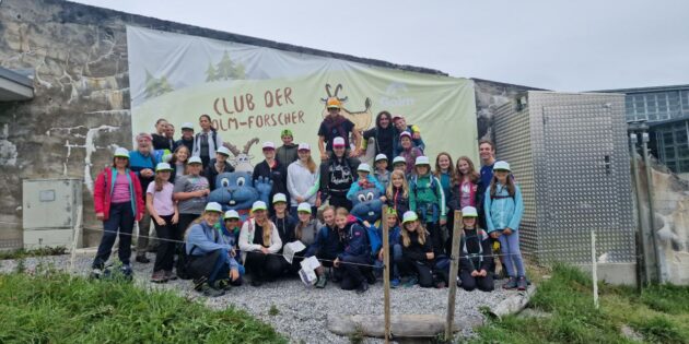 Die 40 Teilnehmer und Betreuer starke Kinderfreizeit, die das Evangelische Dekanat Bergstraße einmal mehr in der letzten Ferienwoche im österreichischen Tschagguns veranstaltet hat, stand unter dem Motto „Die Farben des Regenbogens“. Foto: Evangelisches Dekanat Bergstraße